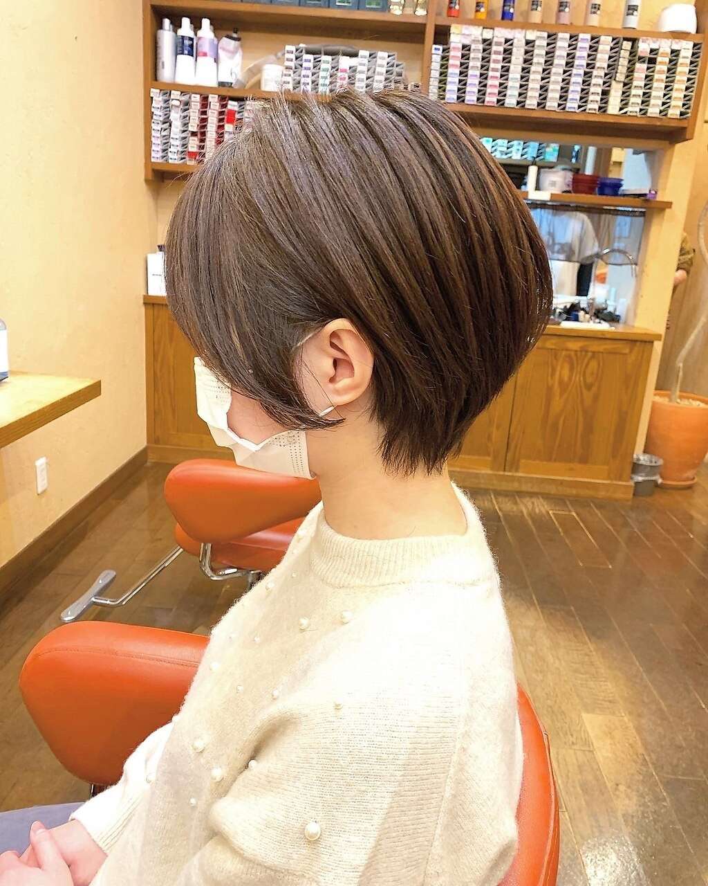 ショートボブ